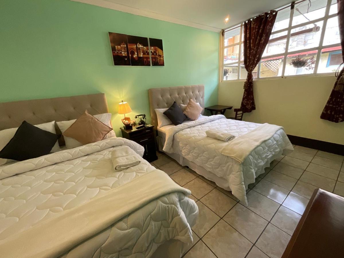 Hotel Vintage "Casa Las Flores" Реталулеу Екстер'єр фото